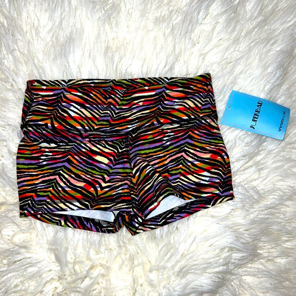 2022 NWT, WZA Exclusive shorts, never worn. Size xs - Picture 2 of 2